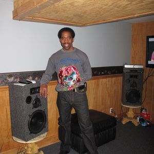 Meet your Posher, Eric